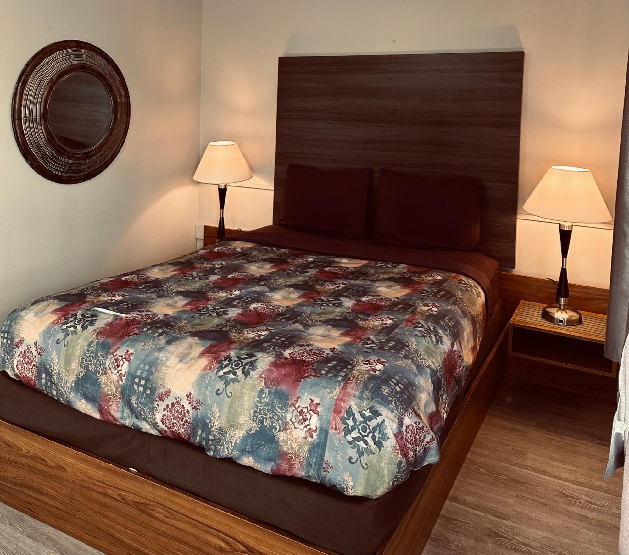 Lakeview Motel & Cottage Кинкардин Экстерьер фото